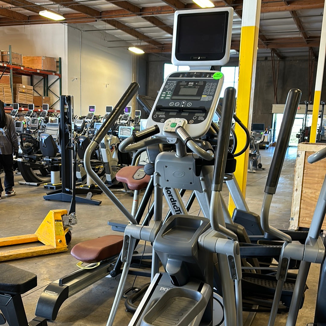 Precor EFX 576i Experience Elliptical Cross-Trainer w/ Cardio Theater (Pre-Owned)